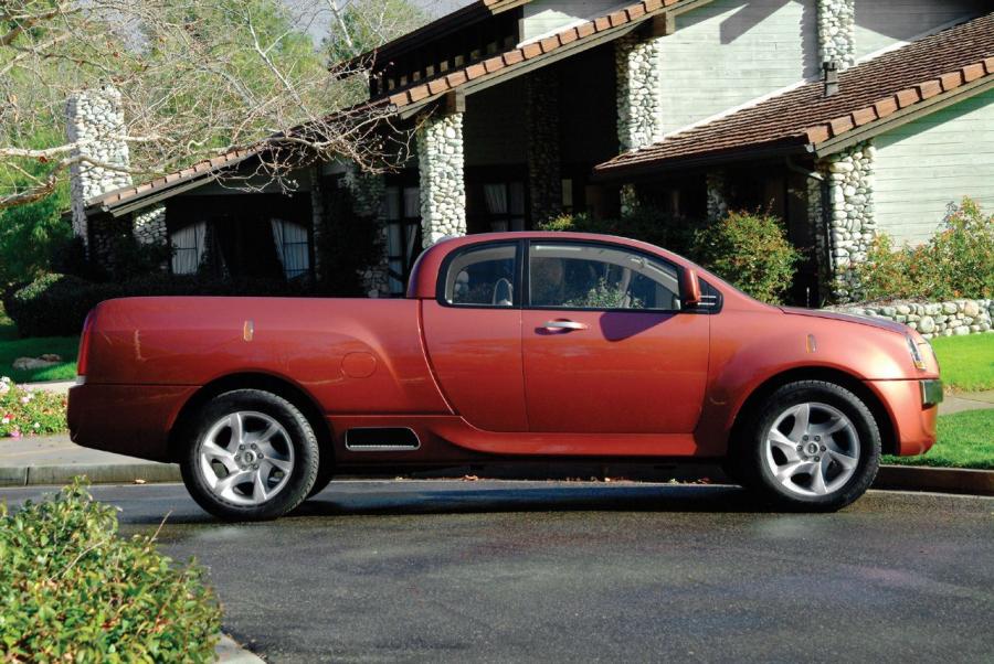  Kia KCV IV Mojave Concept 2004 года  (фото 10 из 29)